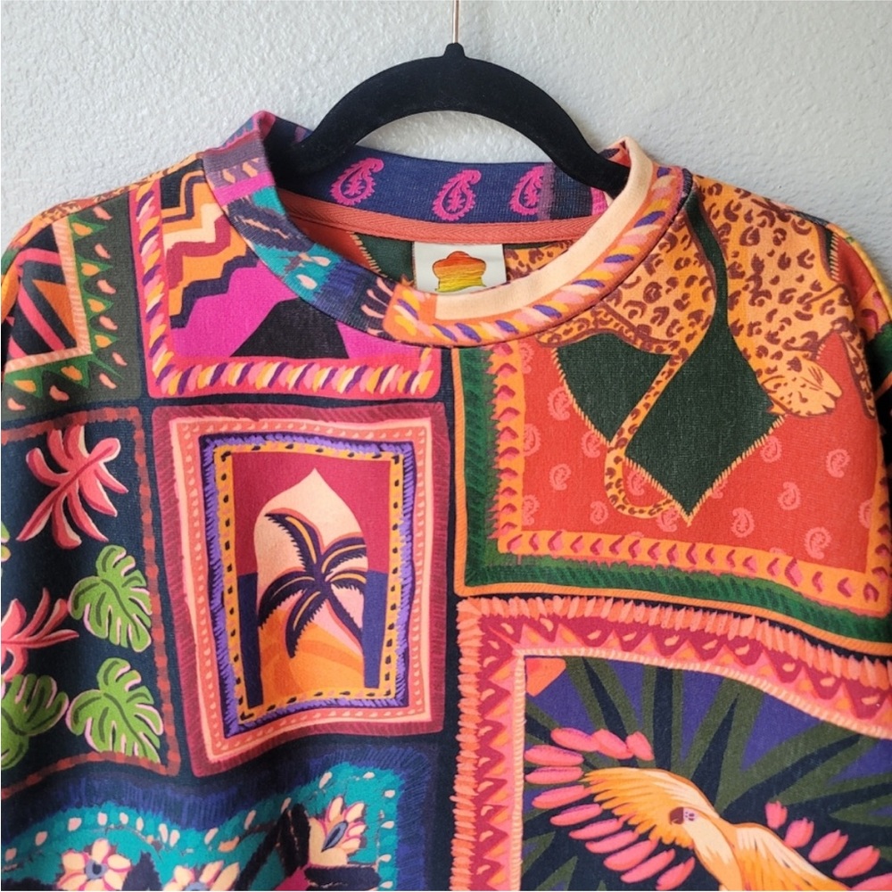 Farm Rio Mixed Scarves Patchwork Sweatshirt Bird Tropical Print Boxy Pullover 🐆 - Picture 2 of 7
